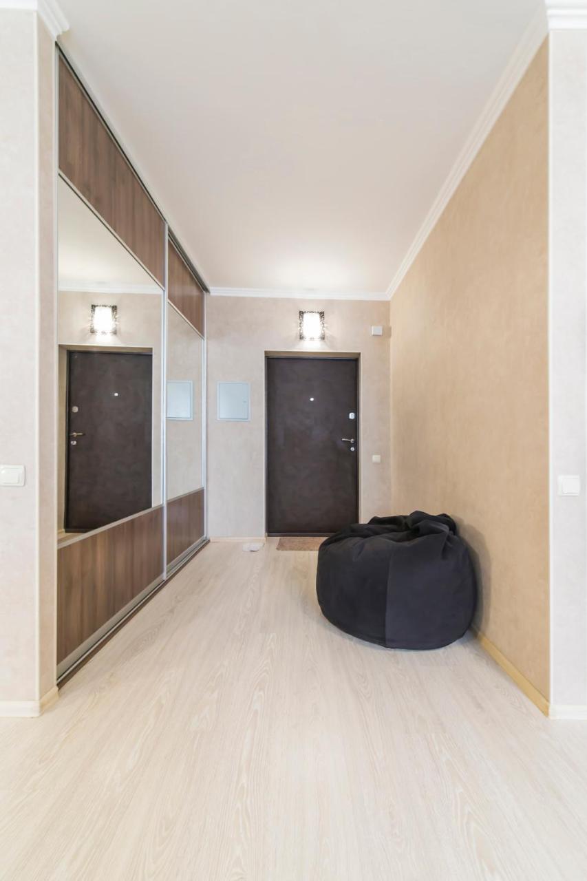 Studio Apartment On Bazhana Κίεβο Εξωτερικό φωτογραφία